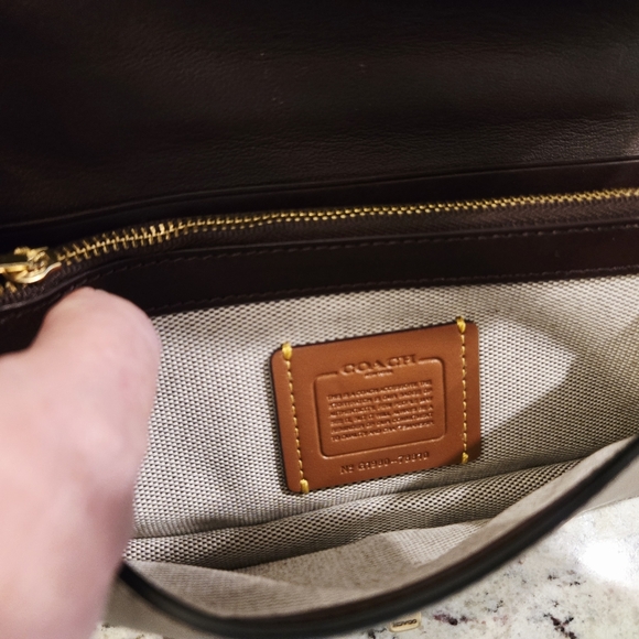 Authentic Coach Riley Chain Clutch in Colorblock ( Excellent Vintage Condition) - Picture 8 of 16